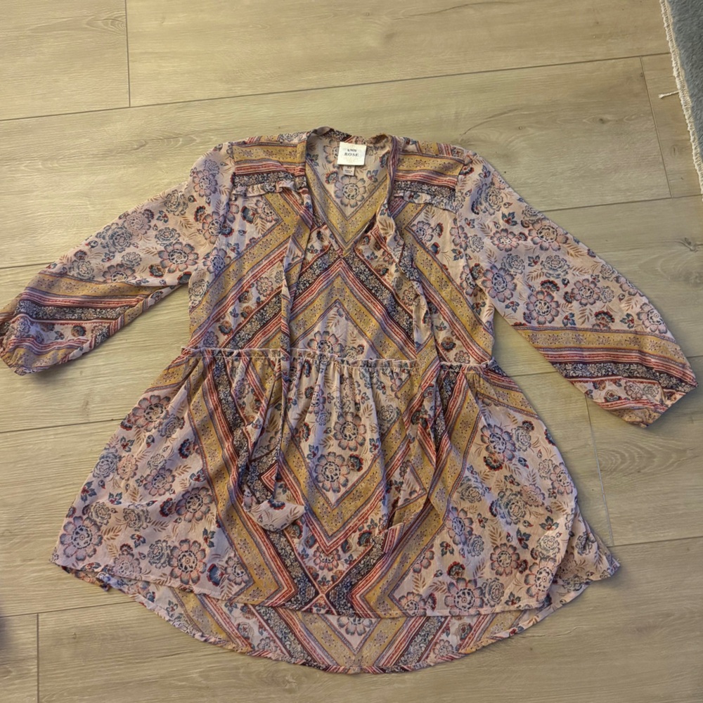 Floral Patterned Long Sleeve blouse
